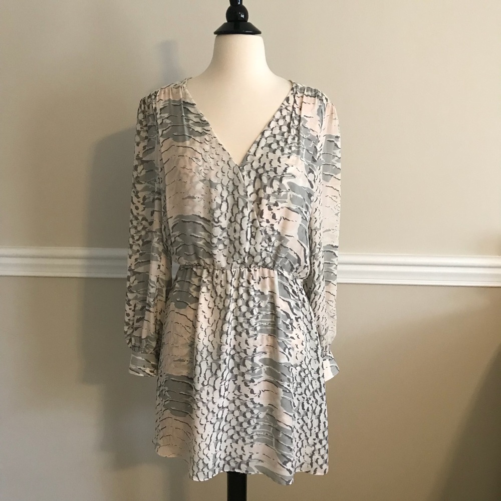 Silk dress by 2 Three 4 size S
